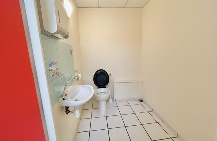 Vente immeuble   Carhaix-Plouguer (29270) — photo 4