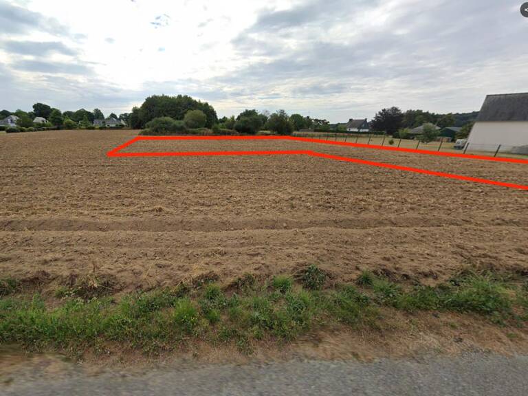 TERRAIN CONSTRUCTIBLE DE 1394 M2 À CLEGUEREC — photo 1