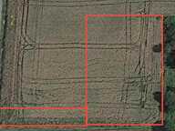 TERRAIN CONSTRUCTIBLE DE 1394 M2 À CLEGUEREC — photo 3