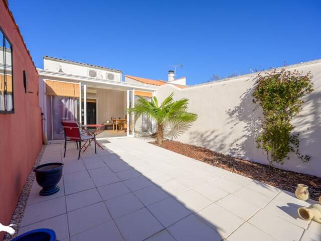 Maison de bourg de 3 pièces principales — photo du bien
