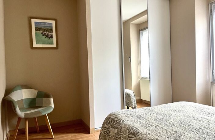 Vente appartement 2 pièces 58 m² Decazeville (12300) — photo 3