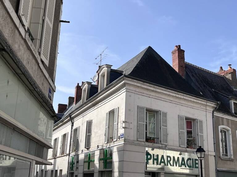 Immeuble   — photo 1