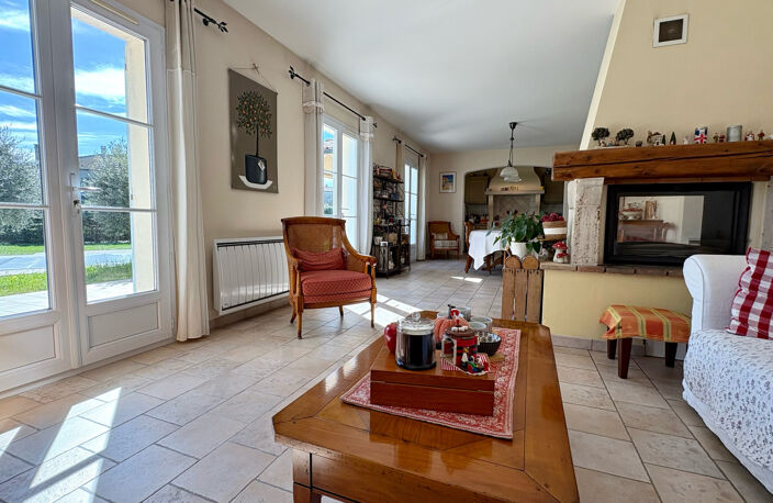Bastide moderne de 135m2 sur un  beau terrain de 1500m2 — photo 4