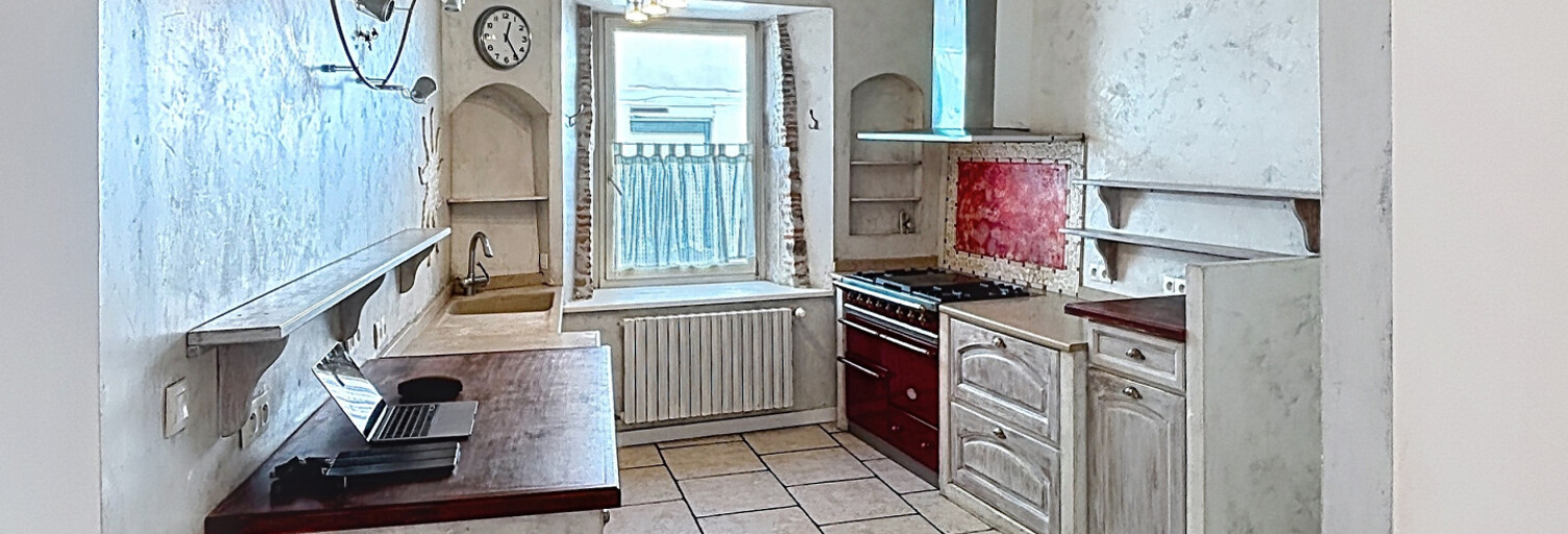 Maison 7 Pièces 182 m² à louer à Millery (69390)