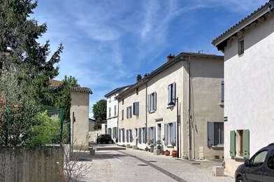 Maison 7 pièces 1450 €