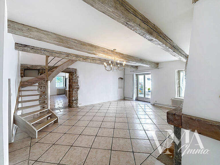 Location maison de village haut de gamme 69390 MILLERY — photo 1