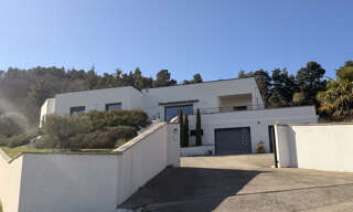 Maison 7 Pièces 208 m² à vendre à Saint-Clair (07430)