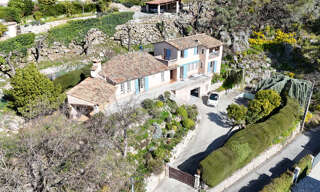 Maison 6 Pièces 133 m² à vendre à Saint-Jeannet (06640)