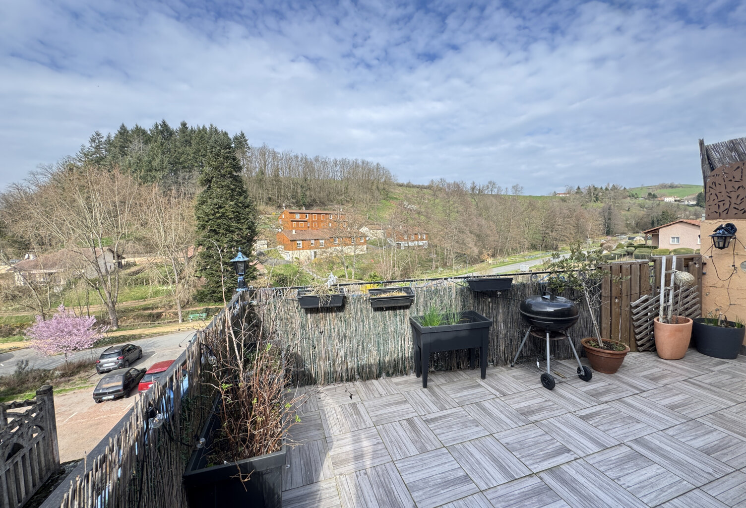 Maison en pierre avec terrasse — photo 1
