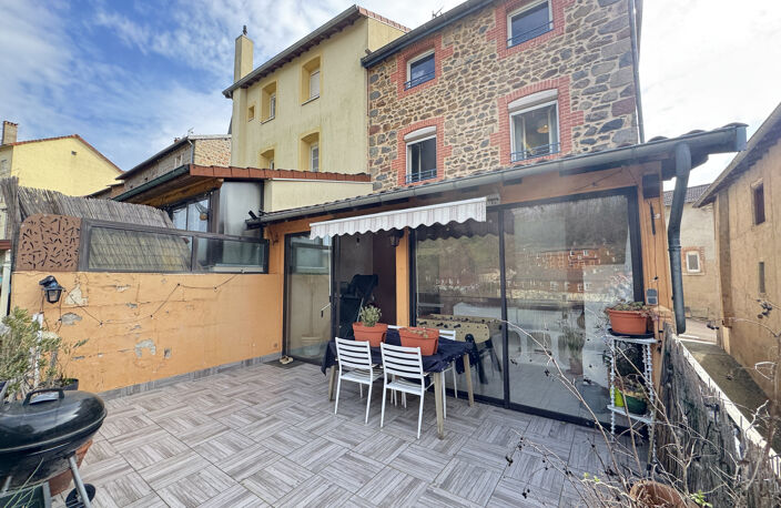 Maison en pierre avec terrasse — photo 3