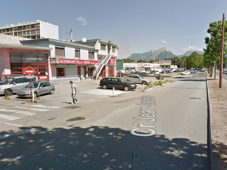 Local Commercial 650 m2 — photo 1