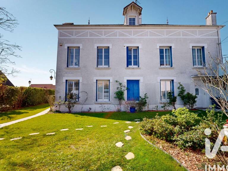 Vente Maison/villa 11 pièces — photo 1