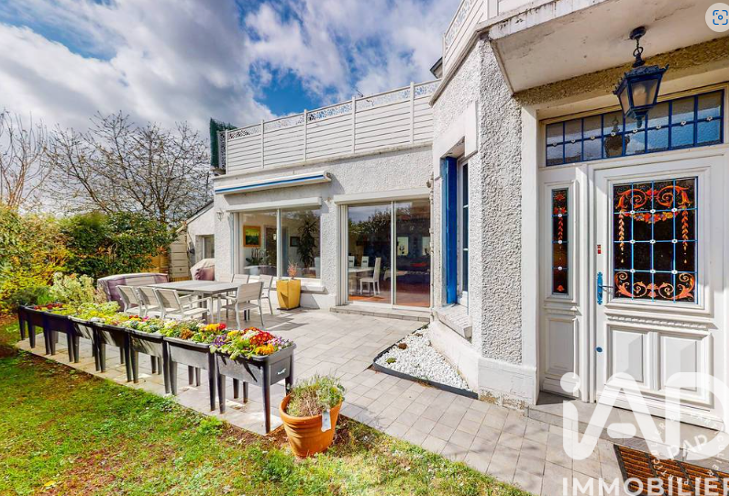 Vente Maison/villa 11 pièces — photo 1