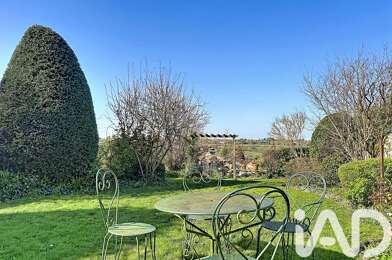 Maison 11 pièces 374400 €