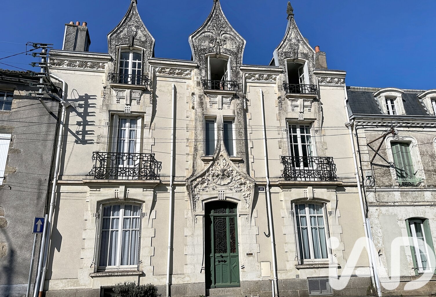 Vente Maison/villa 11 pièces — photo 1