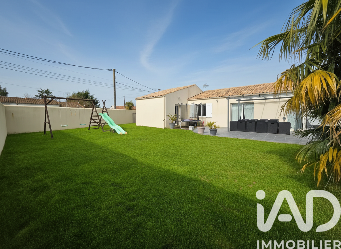 St-Just-Luzac - 136m² - 5p. - 3ch.