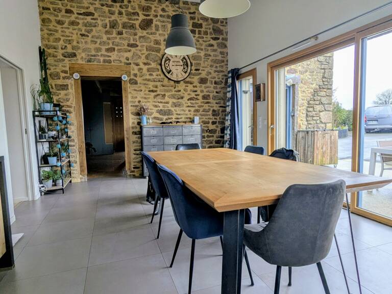 Vente Maison/villa 6 pièces — photo 1