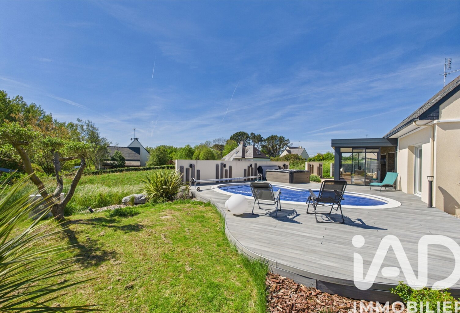 Vente Maison/villa 9 pièces — photo 1
