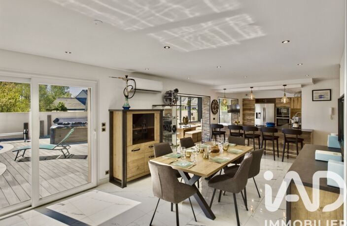 Vente Maison/villa 9 pièces — photo 2