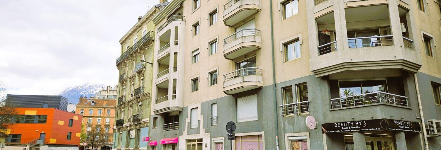 Divers  103 m² à vendre à Grenoble (38000)
