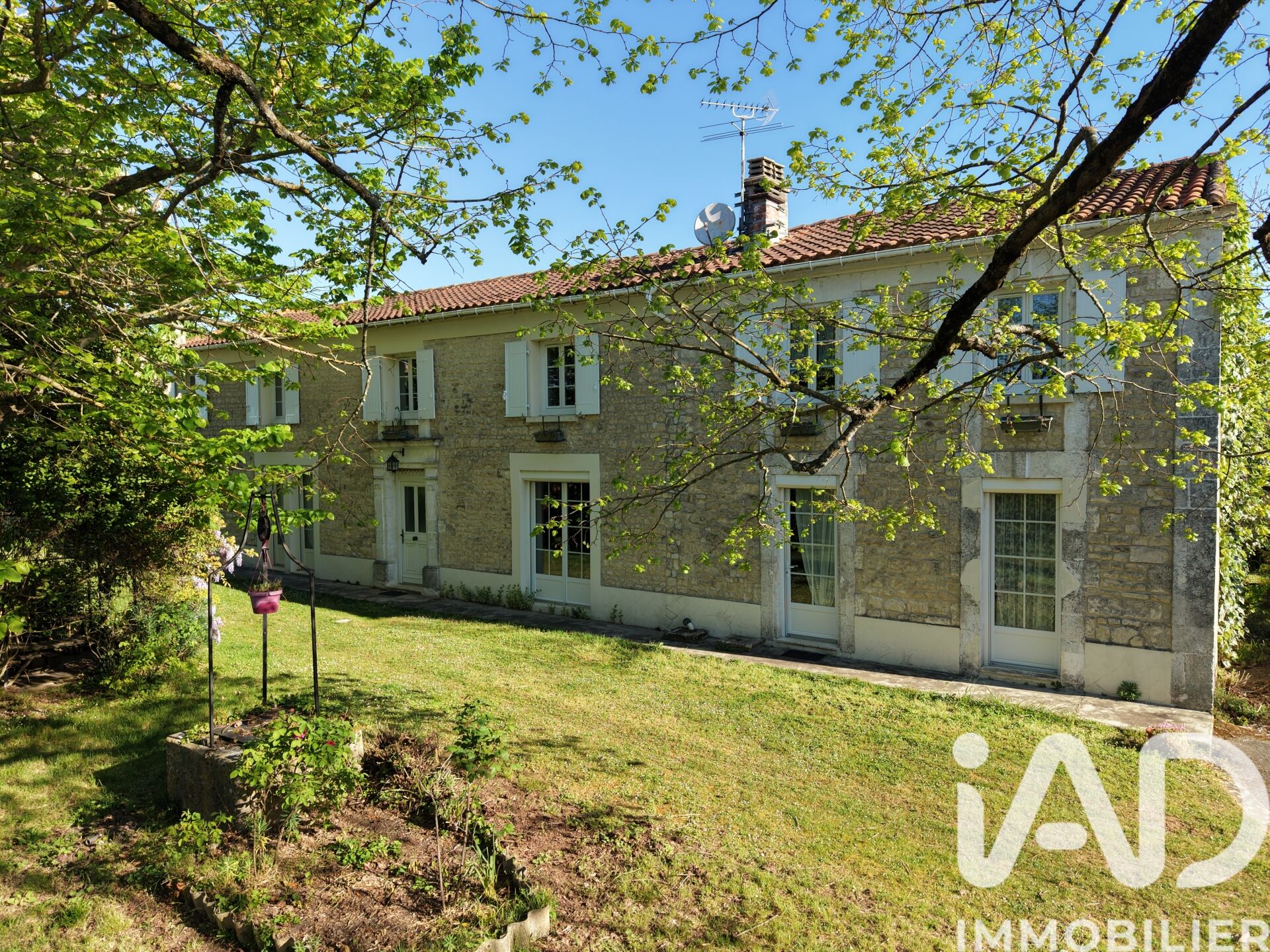 Vente Domaine 10 pièces - Photo 2