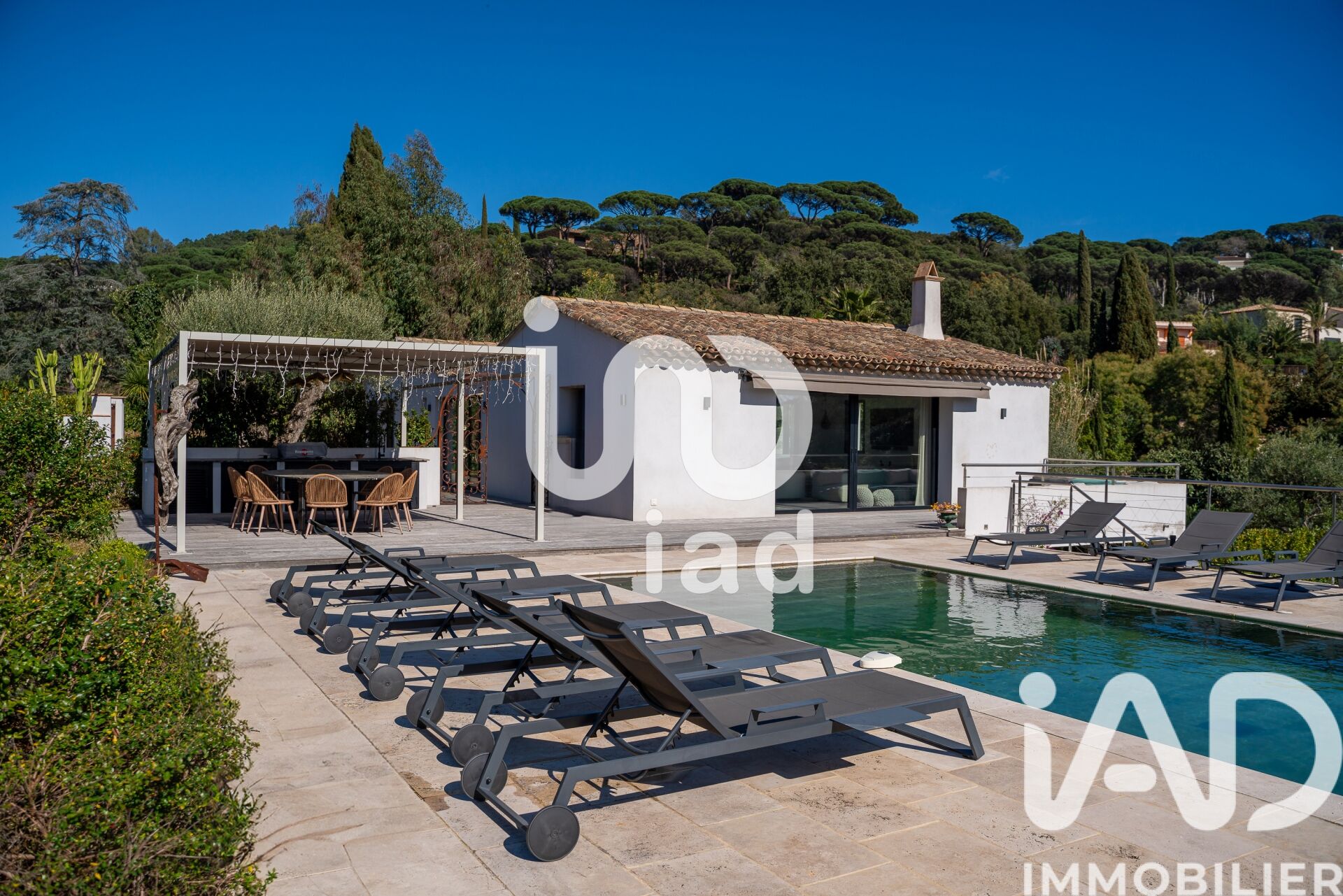 La-Croix-Valmer - 280m² - 7p. - 5ch.