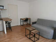 A LOUER LE MANS GARE STUDIO MEUBLE — photo 2