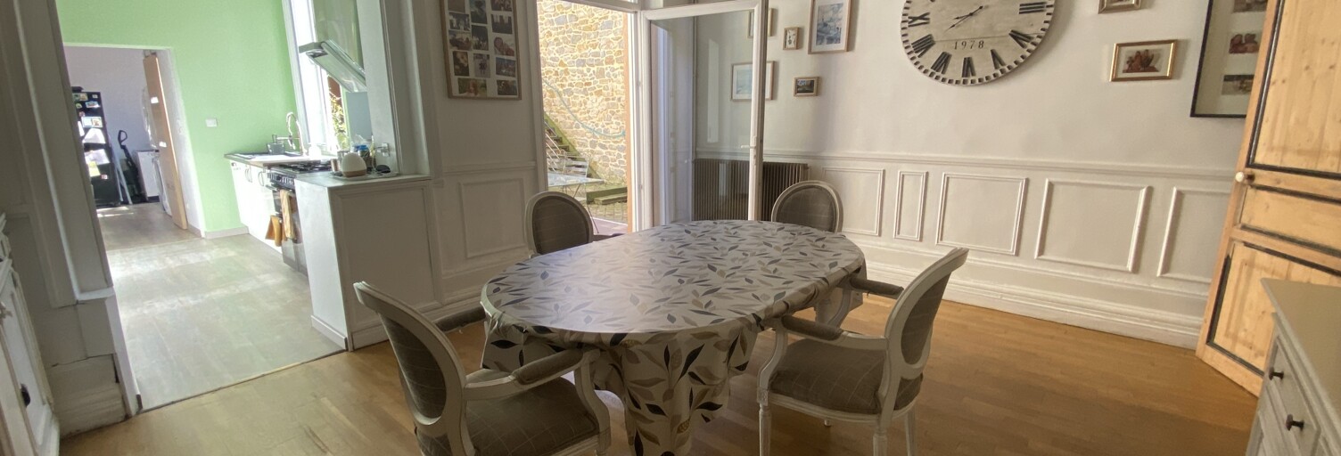 Maison 15 Pièces 273 m² à vendre à Boulogne-sur-Mer (62200)