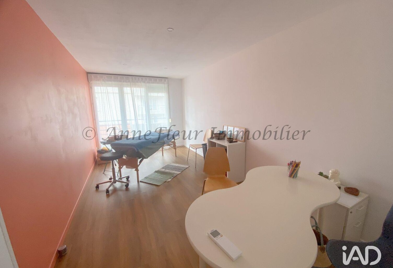 Vente Local d'activités 45 m&sup2; — photo 1