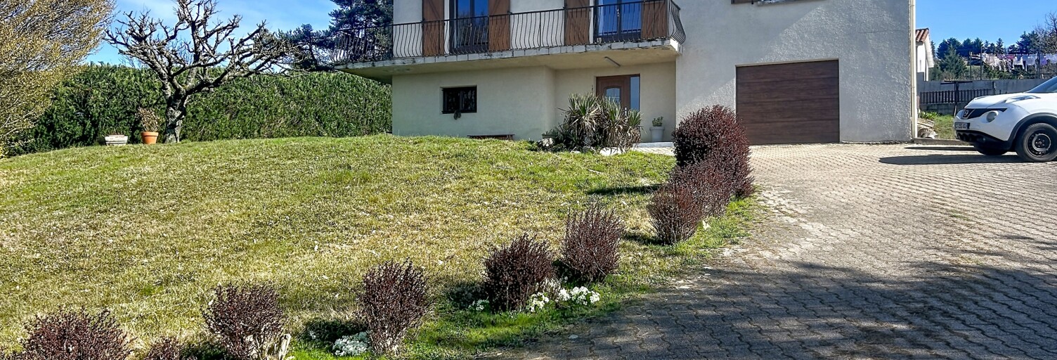 Maison 5 Pièces 175 m² à vendre à Saint-Ferréol-d'Auroure (43330)