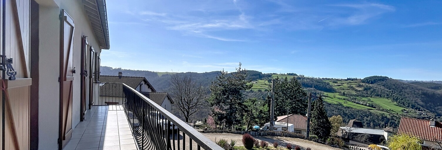 Maison 5 Pièces 175 m² à vendre à Saint-Ferréol-d'Auroure (43330)