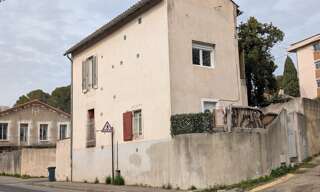 Immeuble  73 m² à vendre à Nîmes (30900)