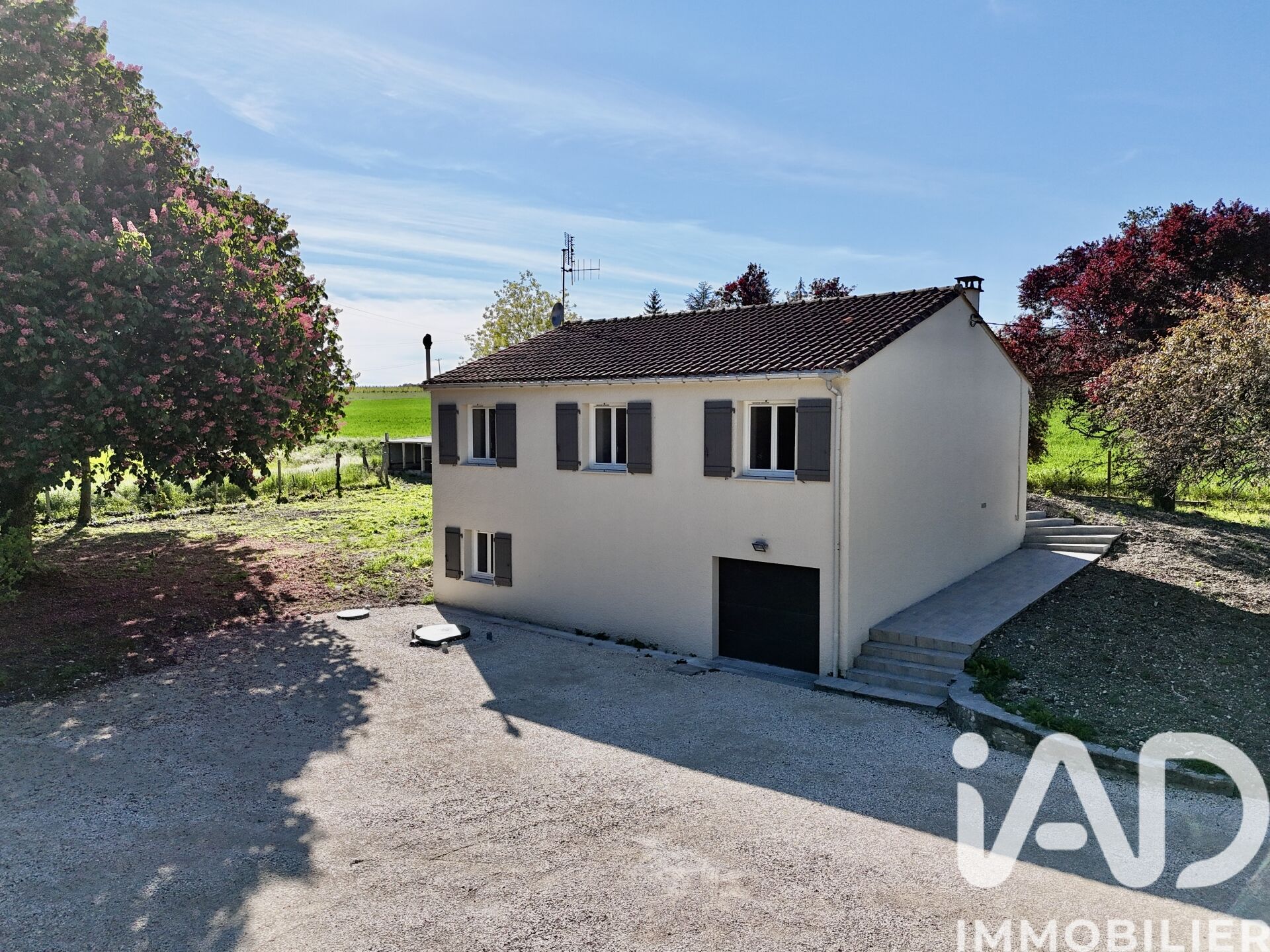 Germignac - 105m² - 6p. - 4ch.
