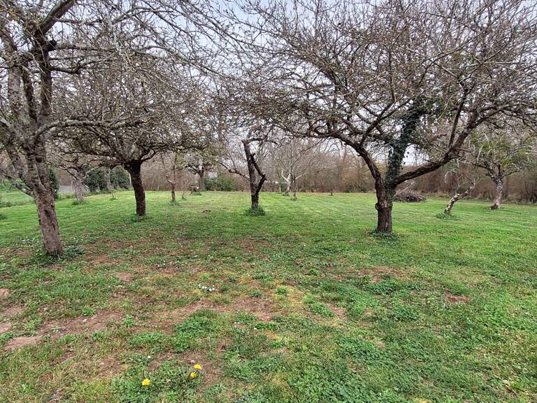 Vente Terrain à bâtir 1 030 m&sup2; — photo 1