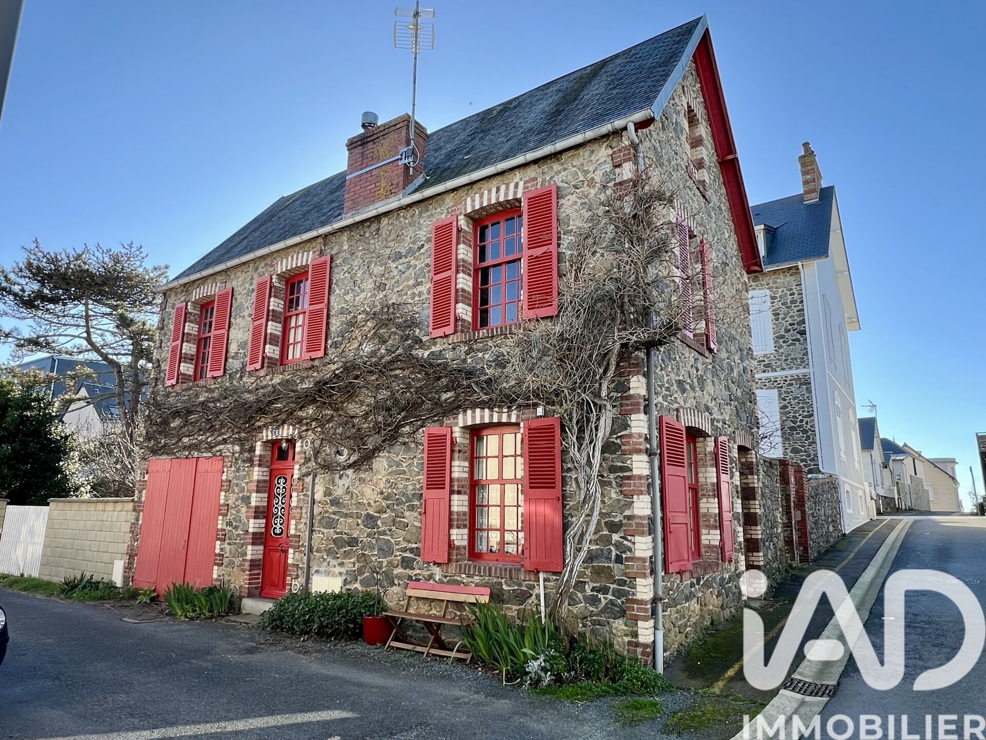 Agon-Coutainville - 85m² - 5p. - 4ch.