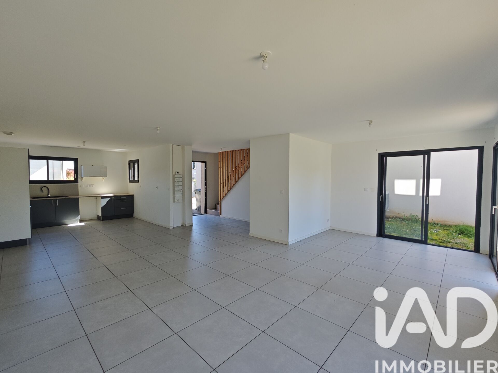 Vente Maison/villa 4 pièces - Photo 5