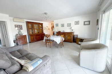 Appartement 4 pièces 1900 €