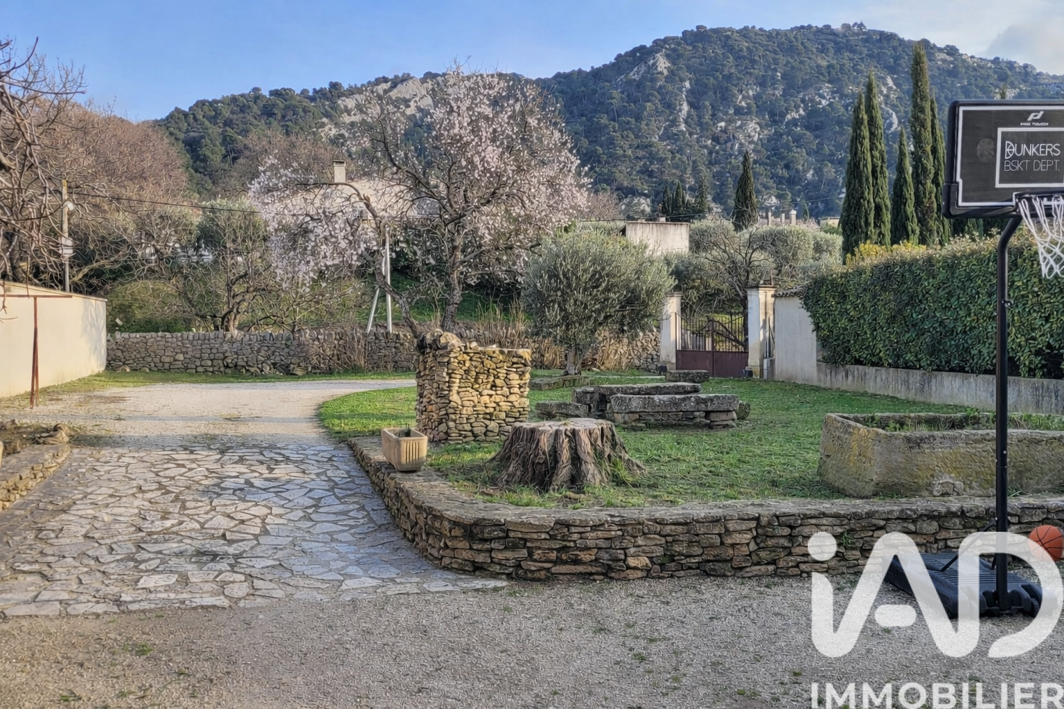 Maison à vendre, 7 pièces, 148 m², Robion