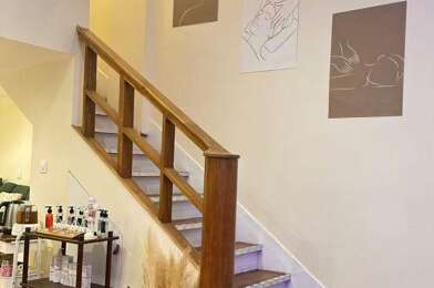 Commerce  148000 €