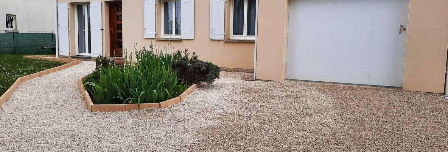 Maison 4 Pièces 82 m² à vendre à Corme-Royal (17600)