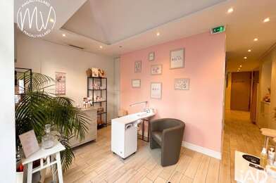 Commerce  195000 €