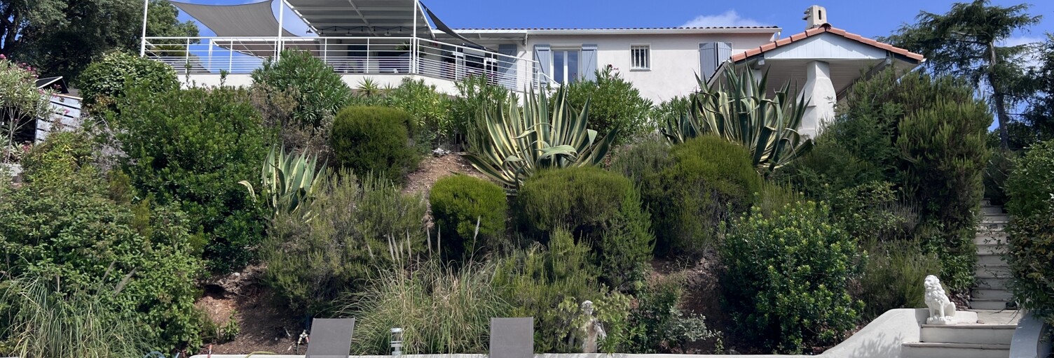 Maison 5 Pièces 163 m² à vendre à La Londe-les-Maures (83250)