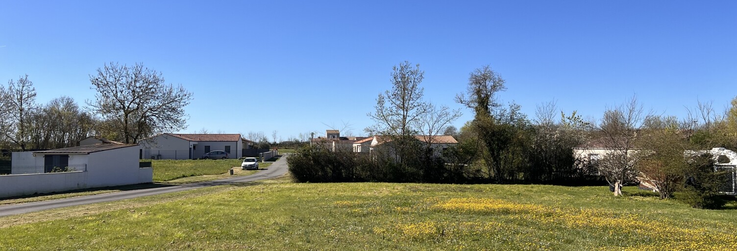 Terrain  800 m² à vendre à Vernoux-sur-Boutonne (79170)