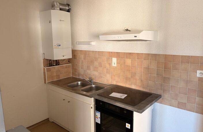 LOCATION T2BIS RODEZ SANS FRAIS D AGENCE — photo 5