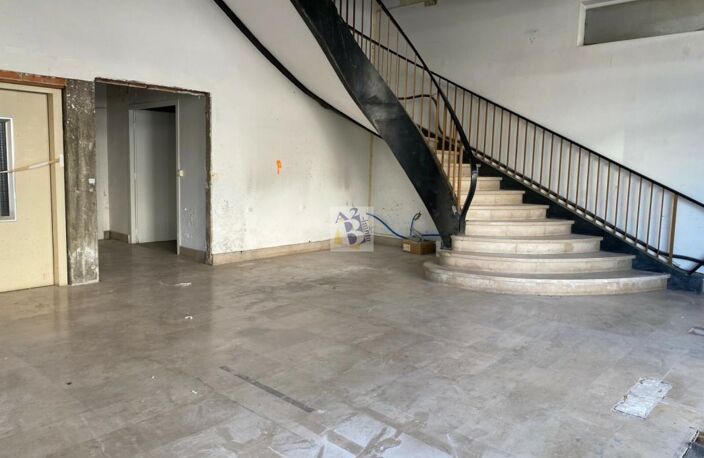 IMMEUBLE centre ANGOULEME — photo 4
