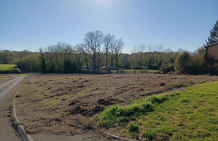 Terrain à vendre de 700,00 m² LE HOUGA (32) LOT 8 — photo 2