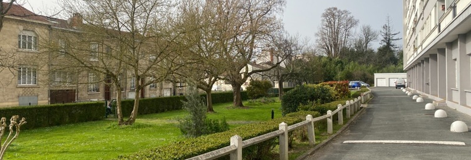 Garage  15 m² à vendre à Bordeaux (33000)