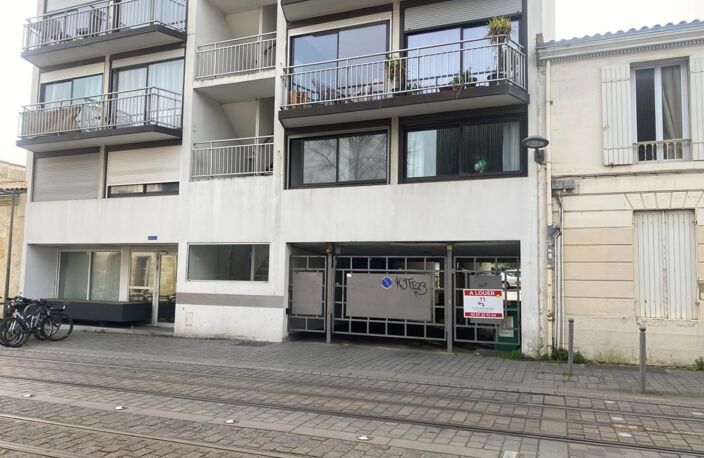 BORDEAUX A VENDRE PLACE PARKING SECTEUR STADE CHABAN/ORNANO — photo 5