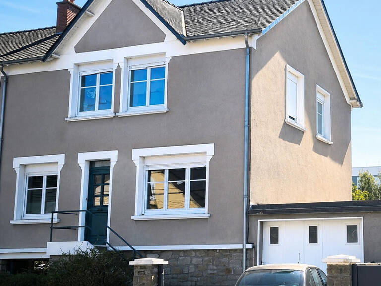 Maison à vendre 7 pièces SABLE SUR SARTHE (72) — photo 1