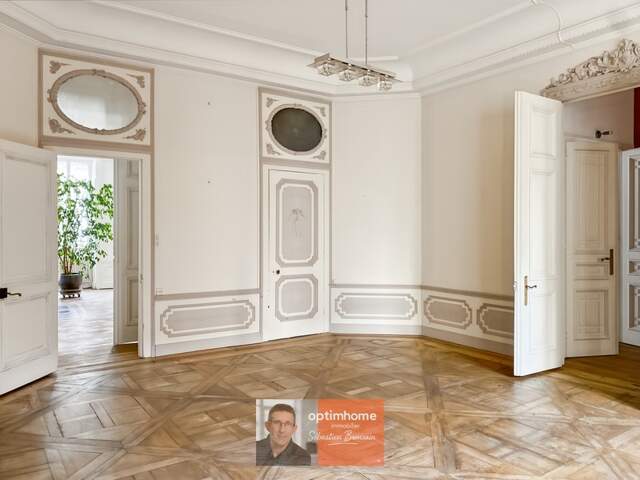 Appartement de caractère – 6 pièces – 160 m² – Centre-ville de Lons-le-Saunier — photo du bien